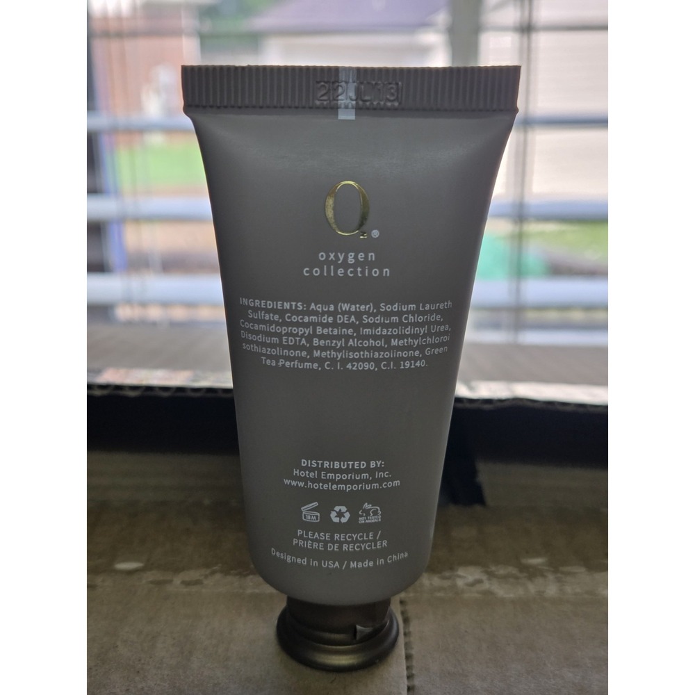 (10) O² Oxygen Collection White Lily Shower Gel 1.35 oz 40ml Hotel Travel Size - Picture 2 of 2